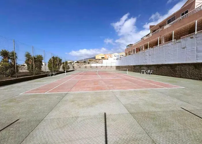 Apartment Residencial La Pineda & Anet *